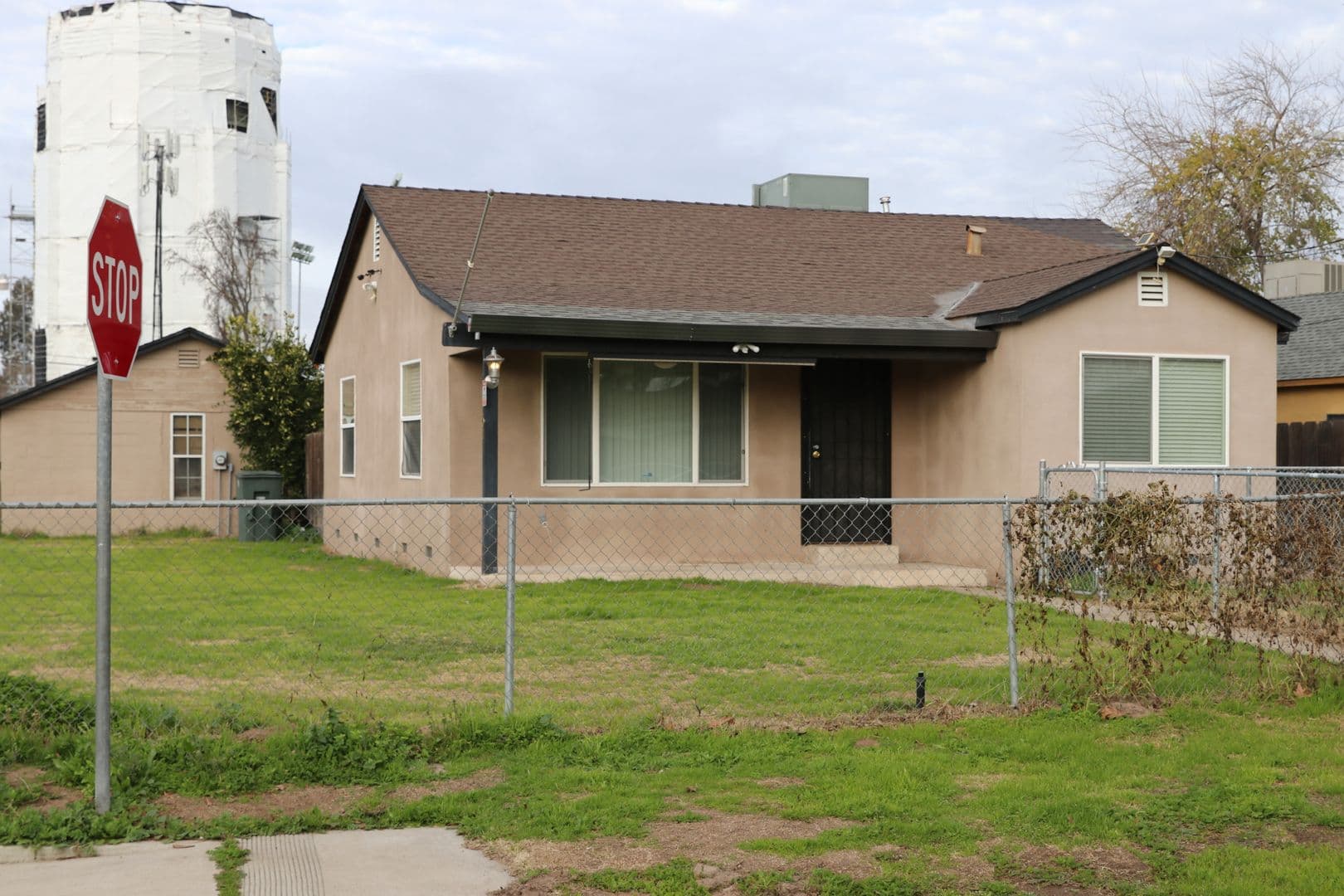 Atwater House: 701 Cedar Ave