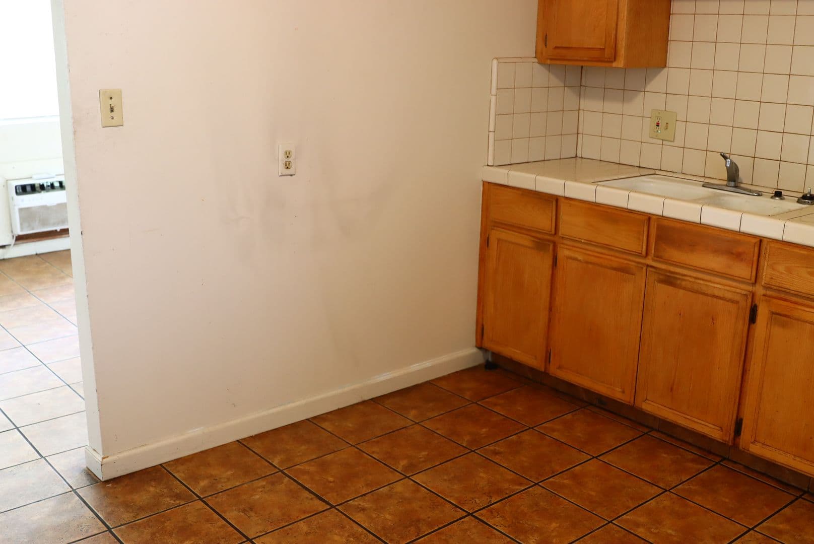 Merced Apartment: 308 W 20th St