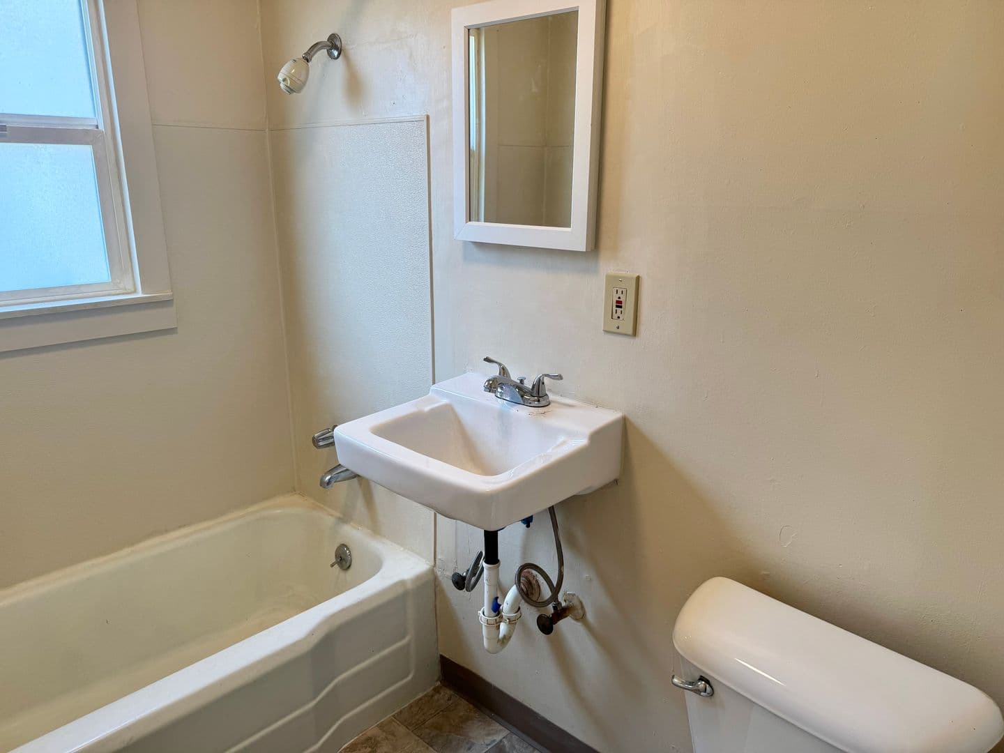 Merced Apartment: W 20th St