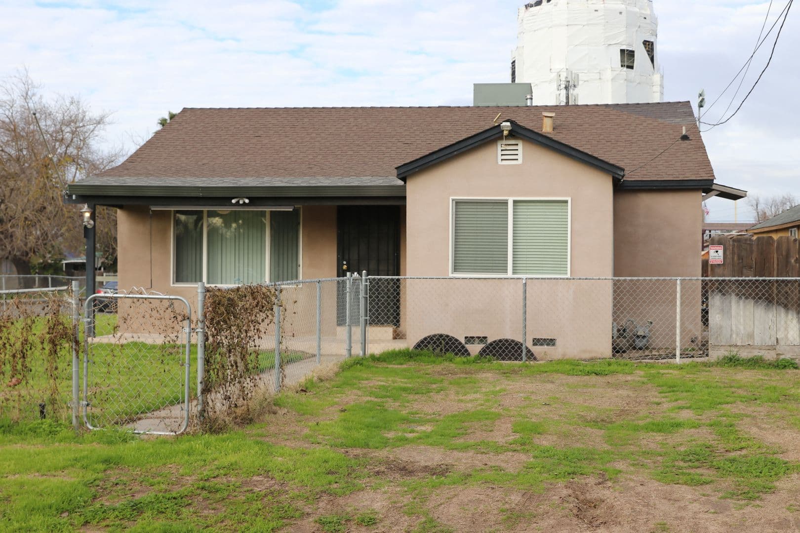 Atwater House: 701 Cedar Ave