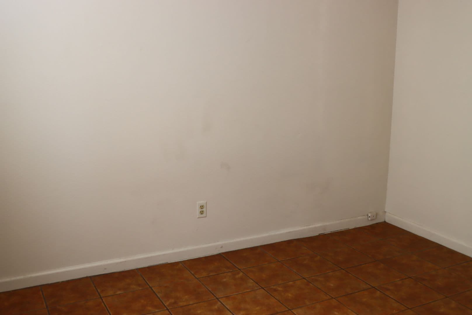 Merced Apartment: 308 W 20th St
