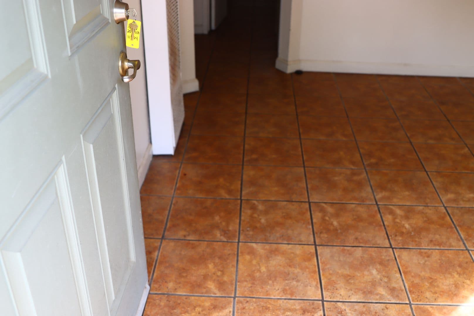 Merced Apartment: 308 W 20th St