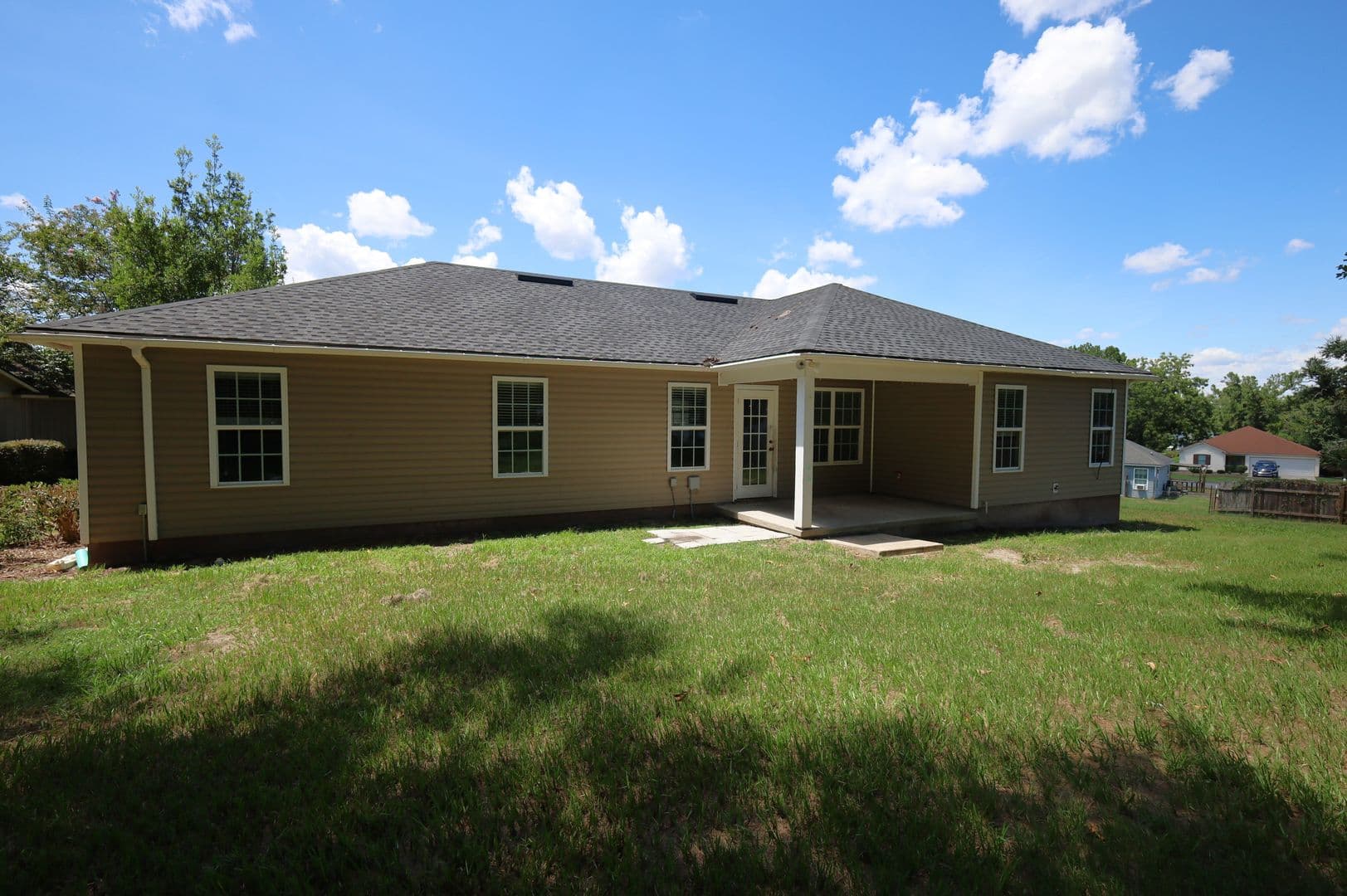 Valdosta House: 3990 Rock Hollow