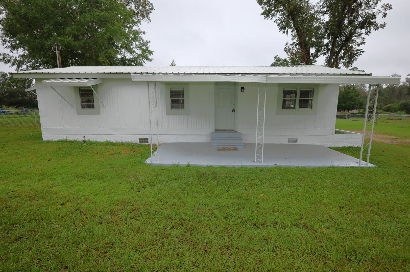 Ray City House: 327 North Street