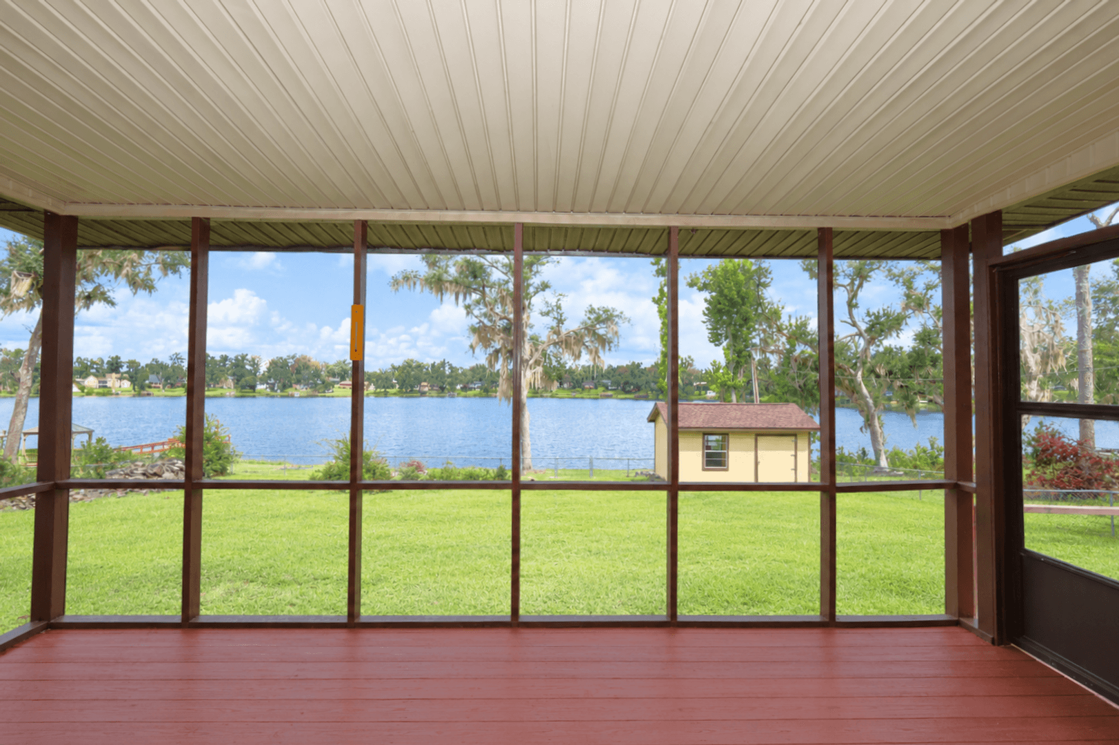 Lake Park House: 5362 Moss Oak Trl