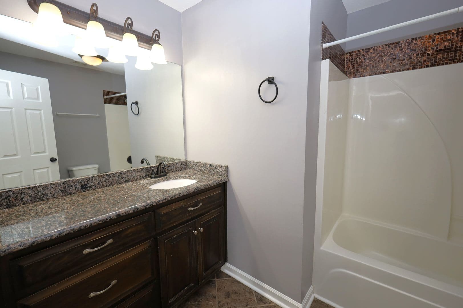 Valdosta House: 1445 San Bernardino Way (HVP)
