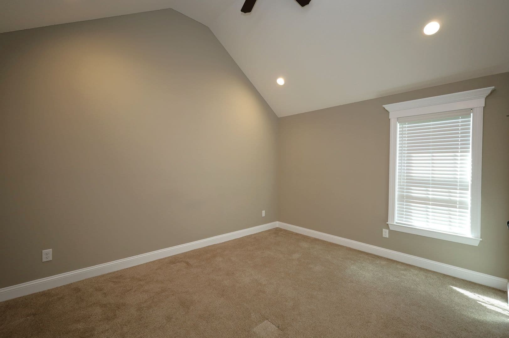 Hahira House: 124 Floyd Mcneal Drive
