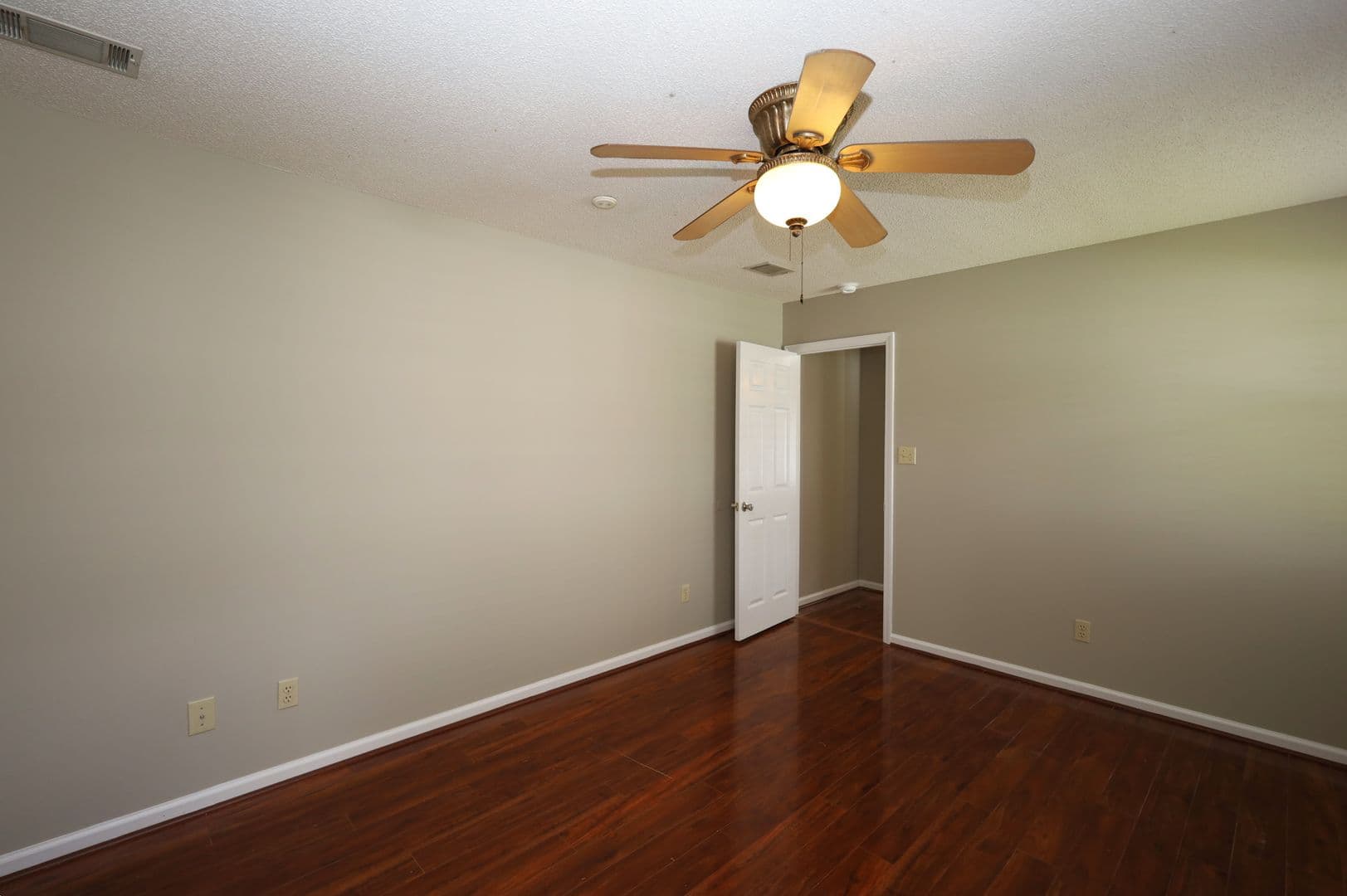 Valdosta House: 4116 Hamilton Circle