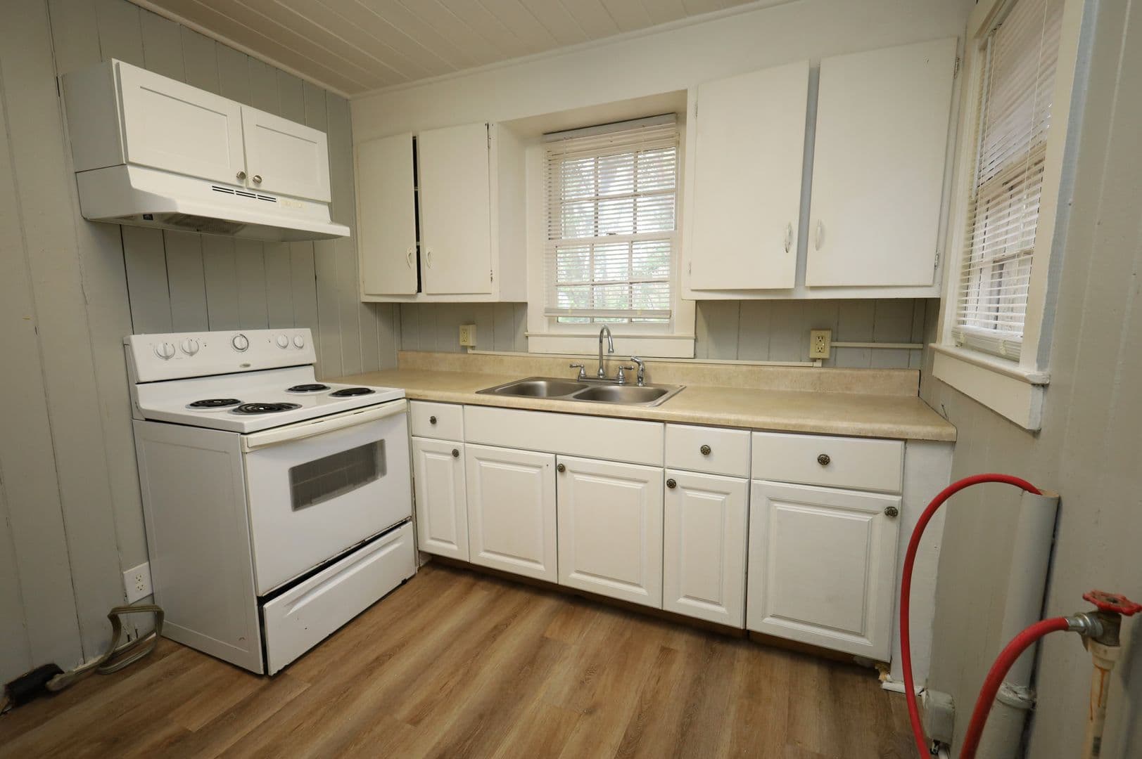 Valdsota House: 501 Charlton St