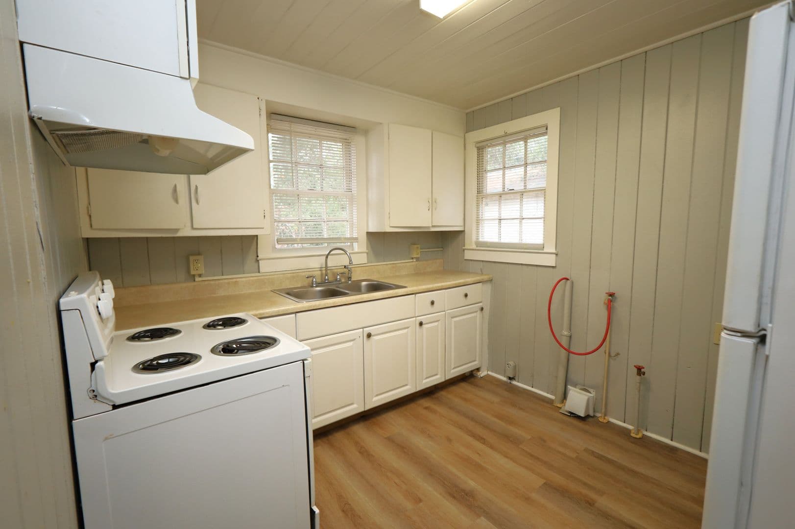Valdsota House: 501 Charlton St