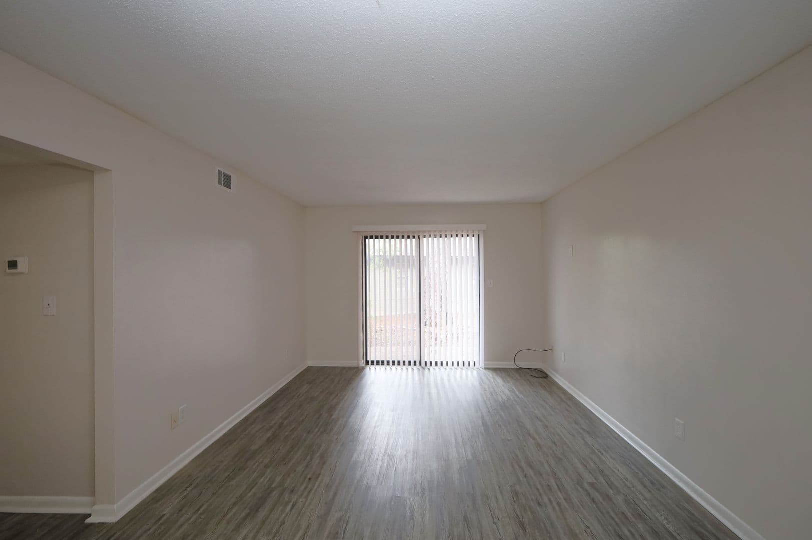 Valdosta Apartment: 407 Pendleton Place