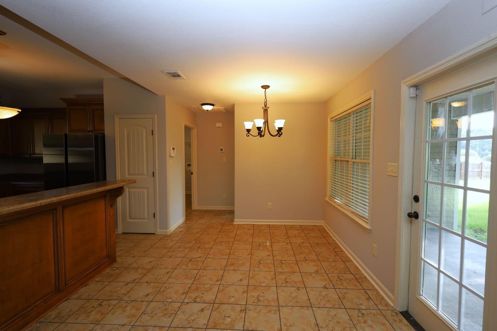 Valdosta House: 3990 Rock Hollow