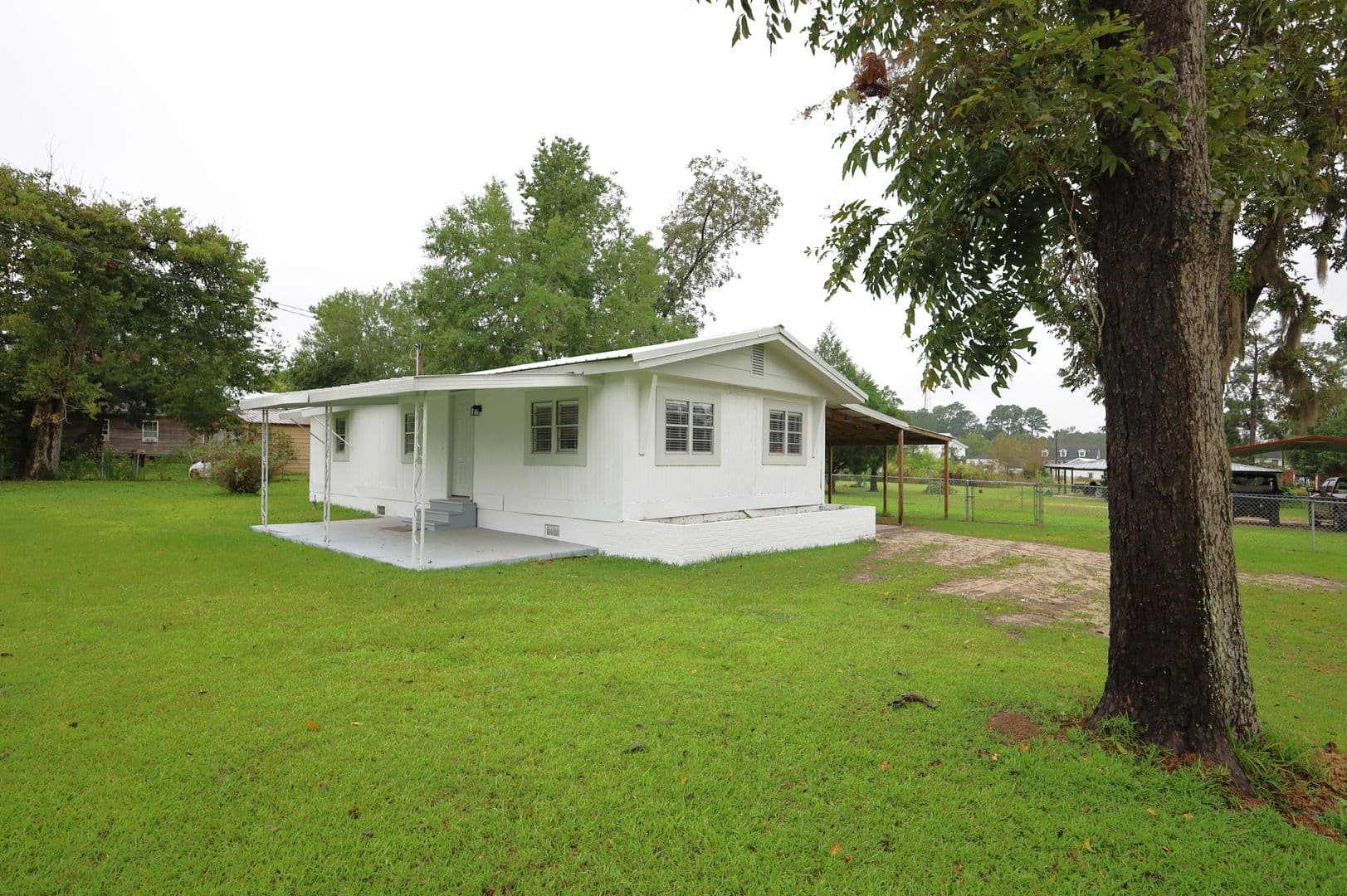Ray City House: 327 North Street