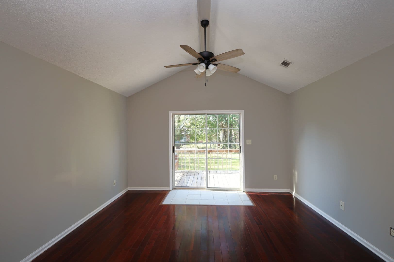 Valdosta House: 2747 Tyndall Drive