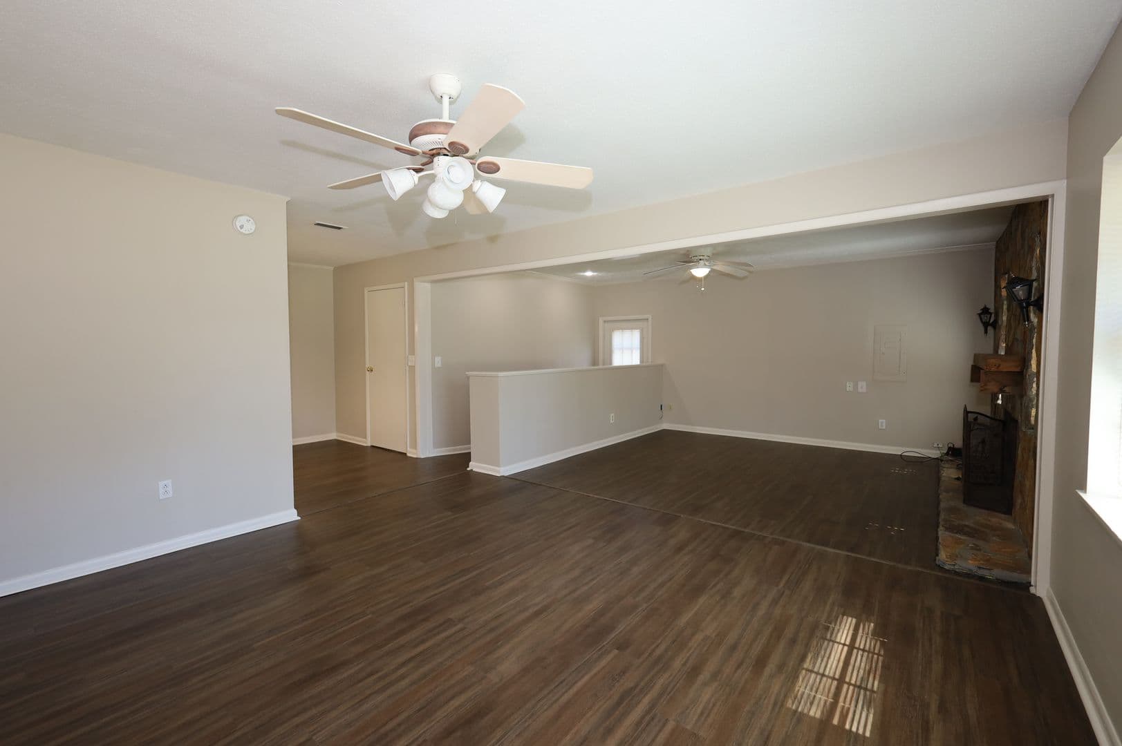 Hahira House: 307 E Stanfill Street