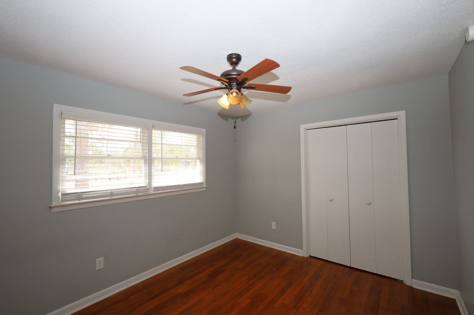 Hahira House: 609 East Stanfill Street***