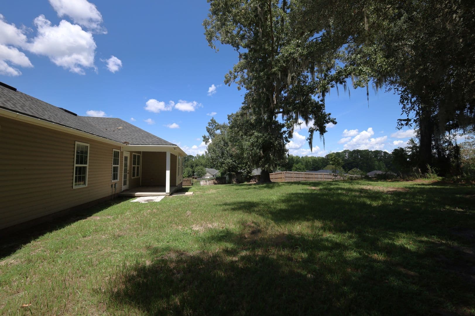 Valdosta House: 3990 Rock Hollow