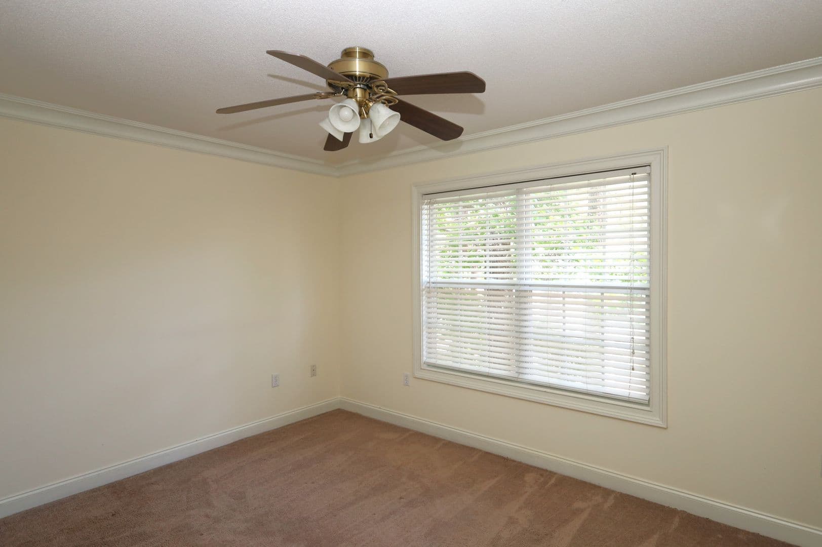 Valdosta House: 4470 Plantation Crest Road
