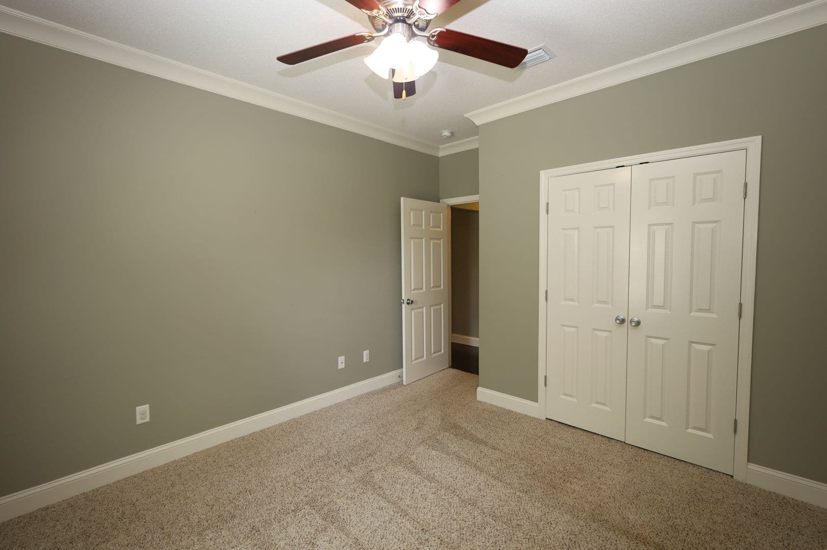 Hahira House: 4634 Amelia Circle