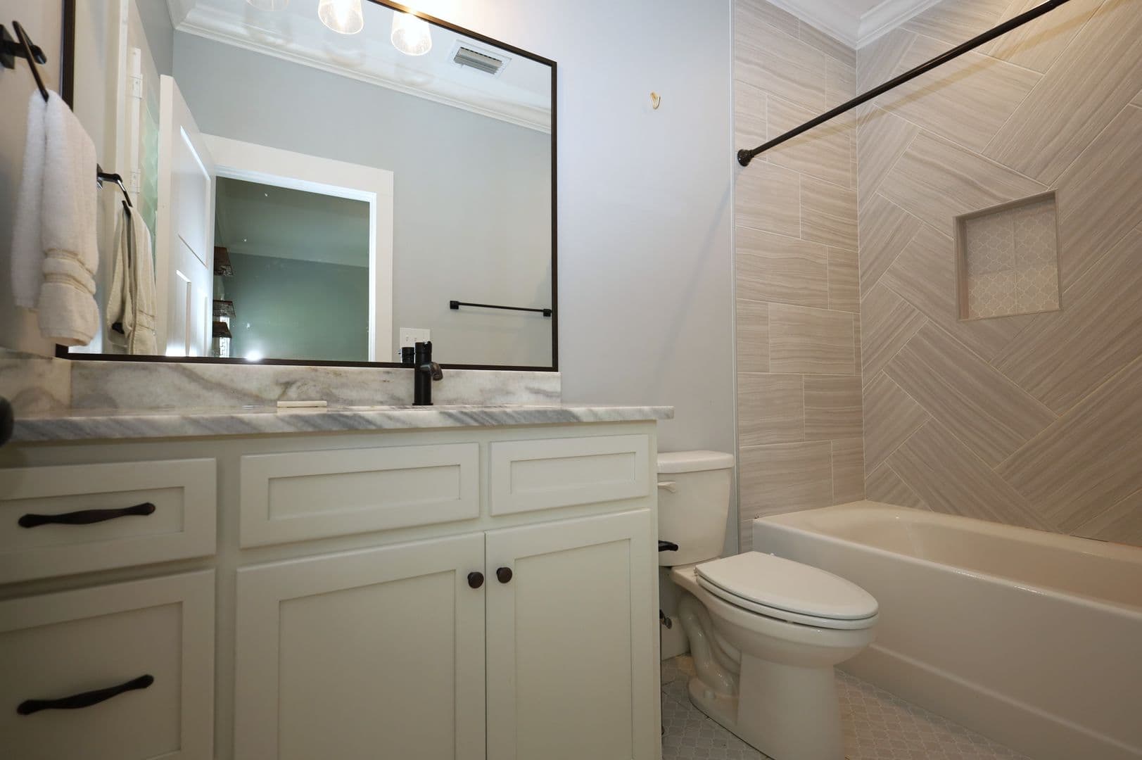 Valdosta House: 3962 Buckhorn Ridge