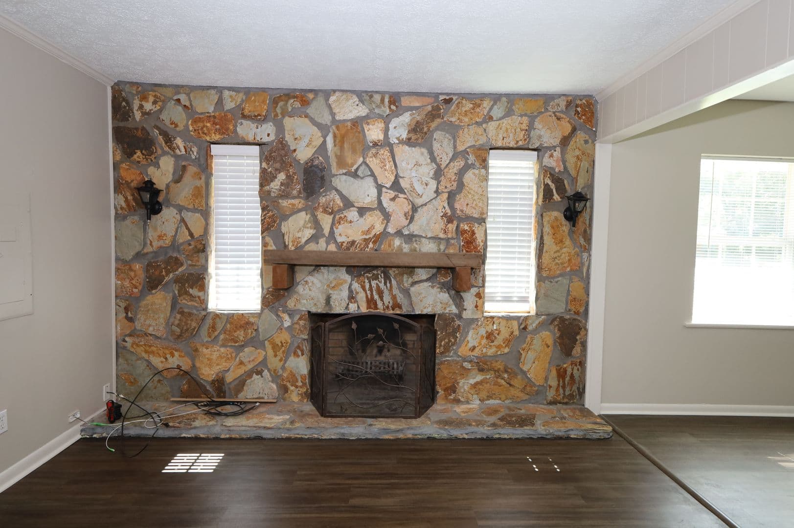 Hahira House: 307 E Stanfill Street