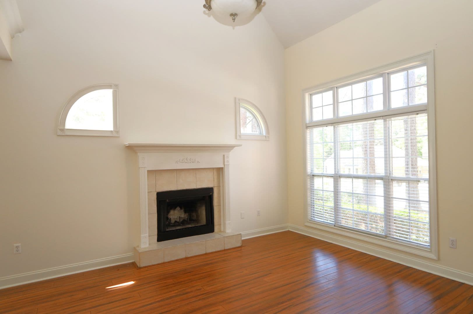 Valdosta House: 4470 Plantation Crest Road