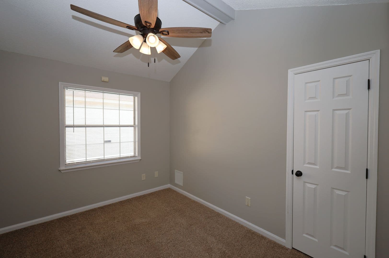 Valdosta House: 2747 Tyndall Drive