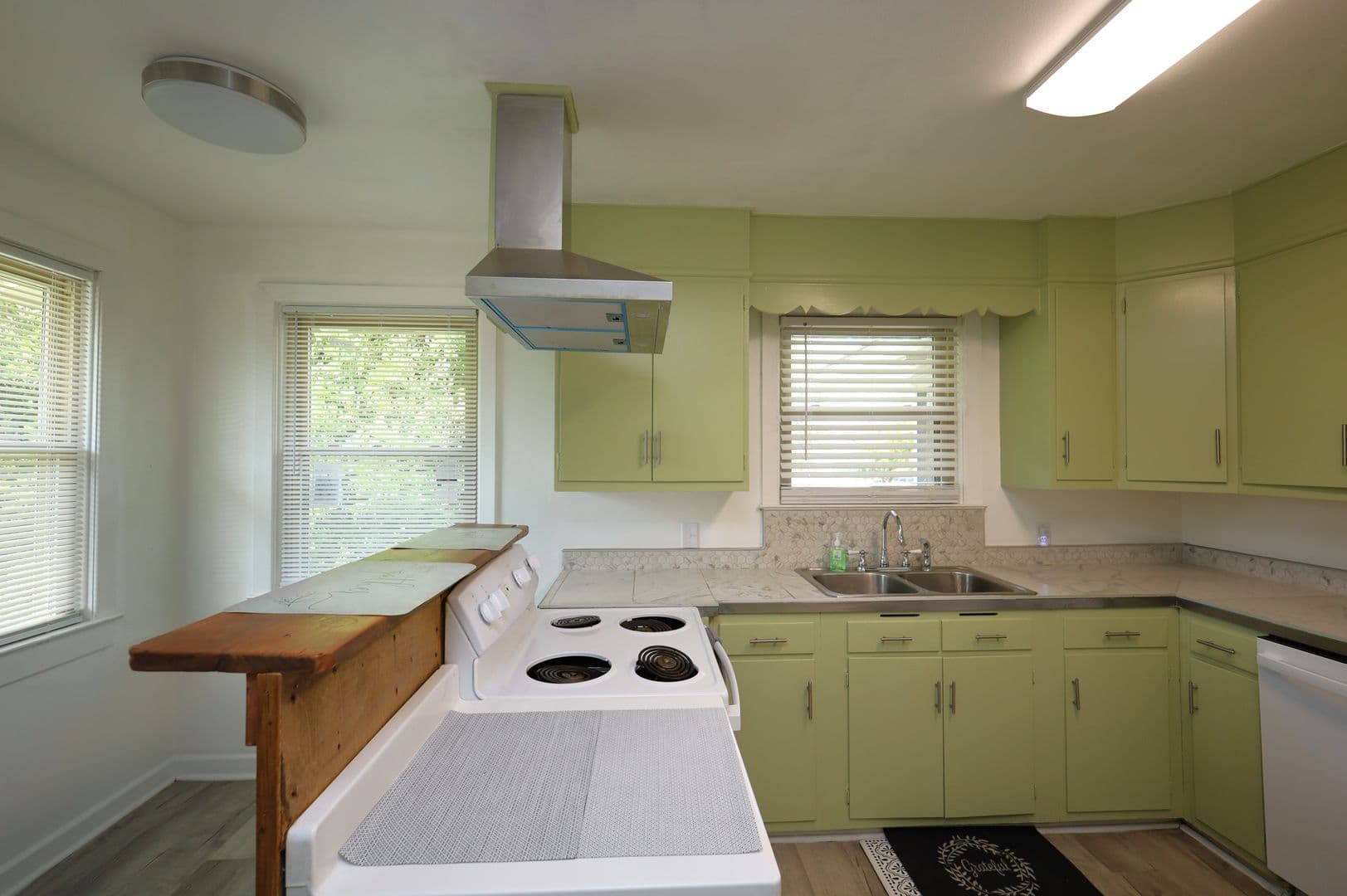 Valdosta House: 405 Woodrow Wilson Drive