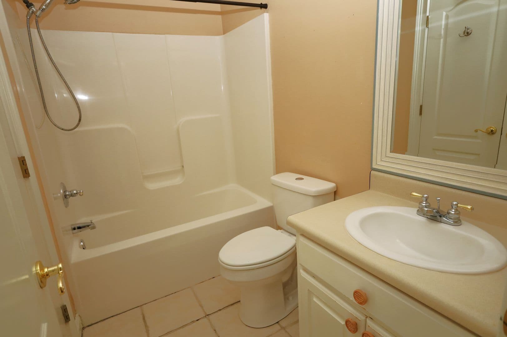 Valdosta House: 4470 Plantation Crest Road