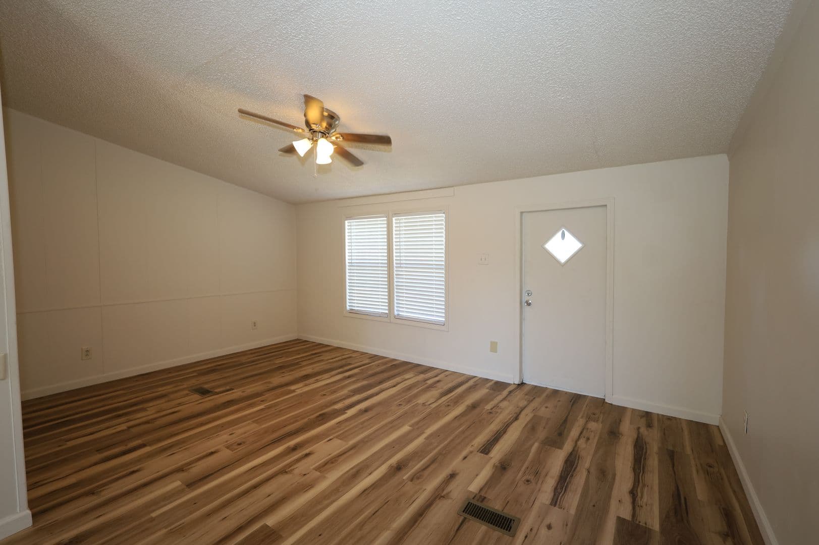 Valdosta House: 8272 Ousley Road