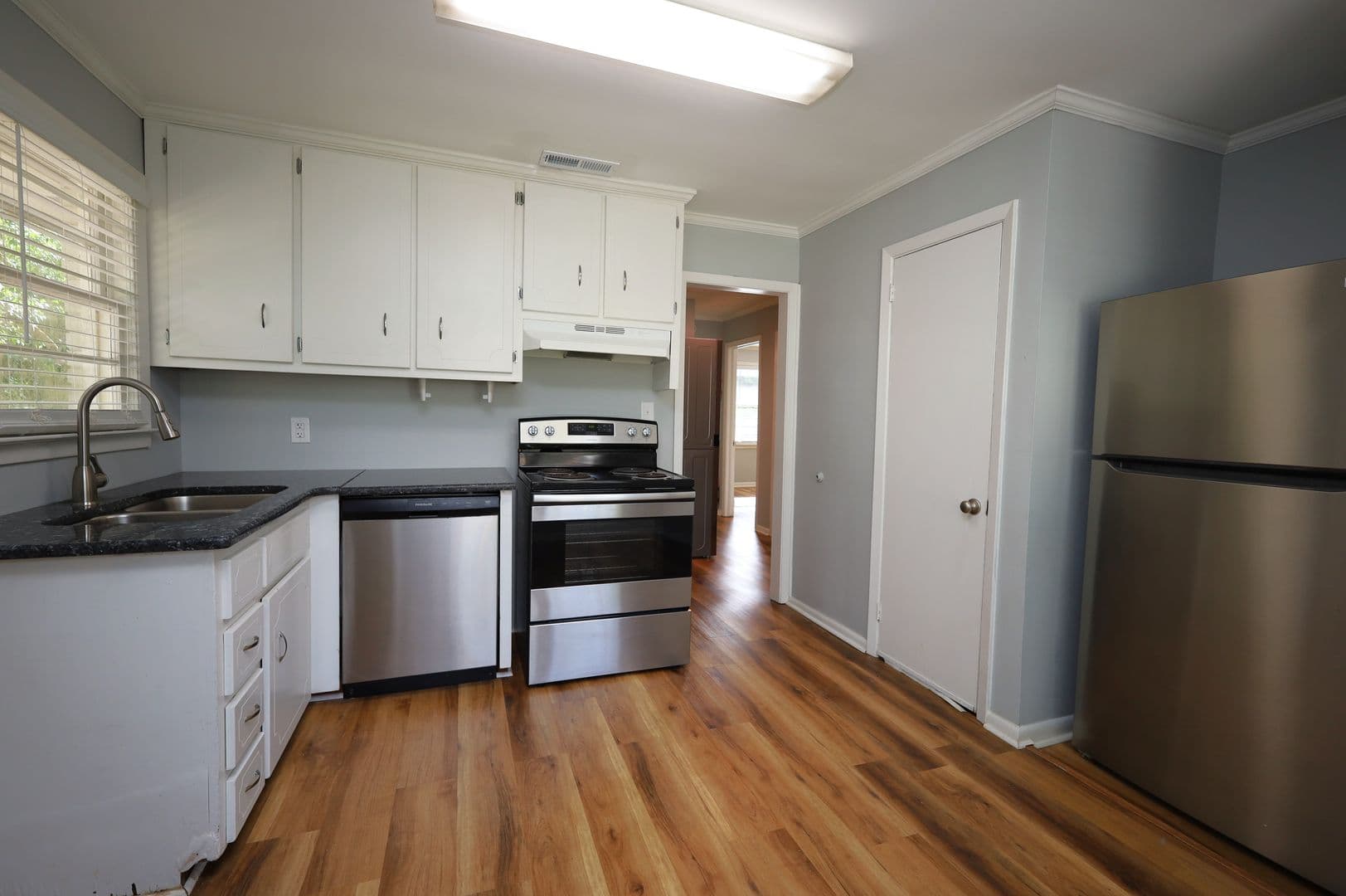 Valdosta House: 1709 Azalea Drive Unit B