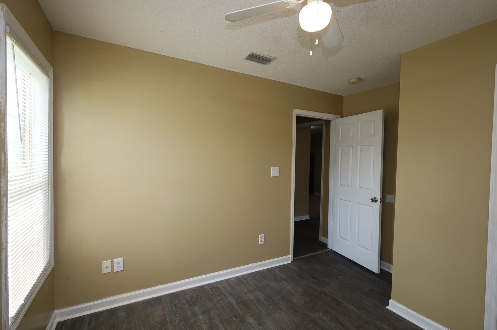 Valdosta Apartment: 1728 Eli PL
