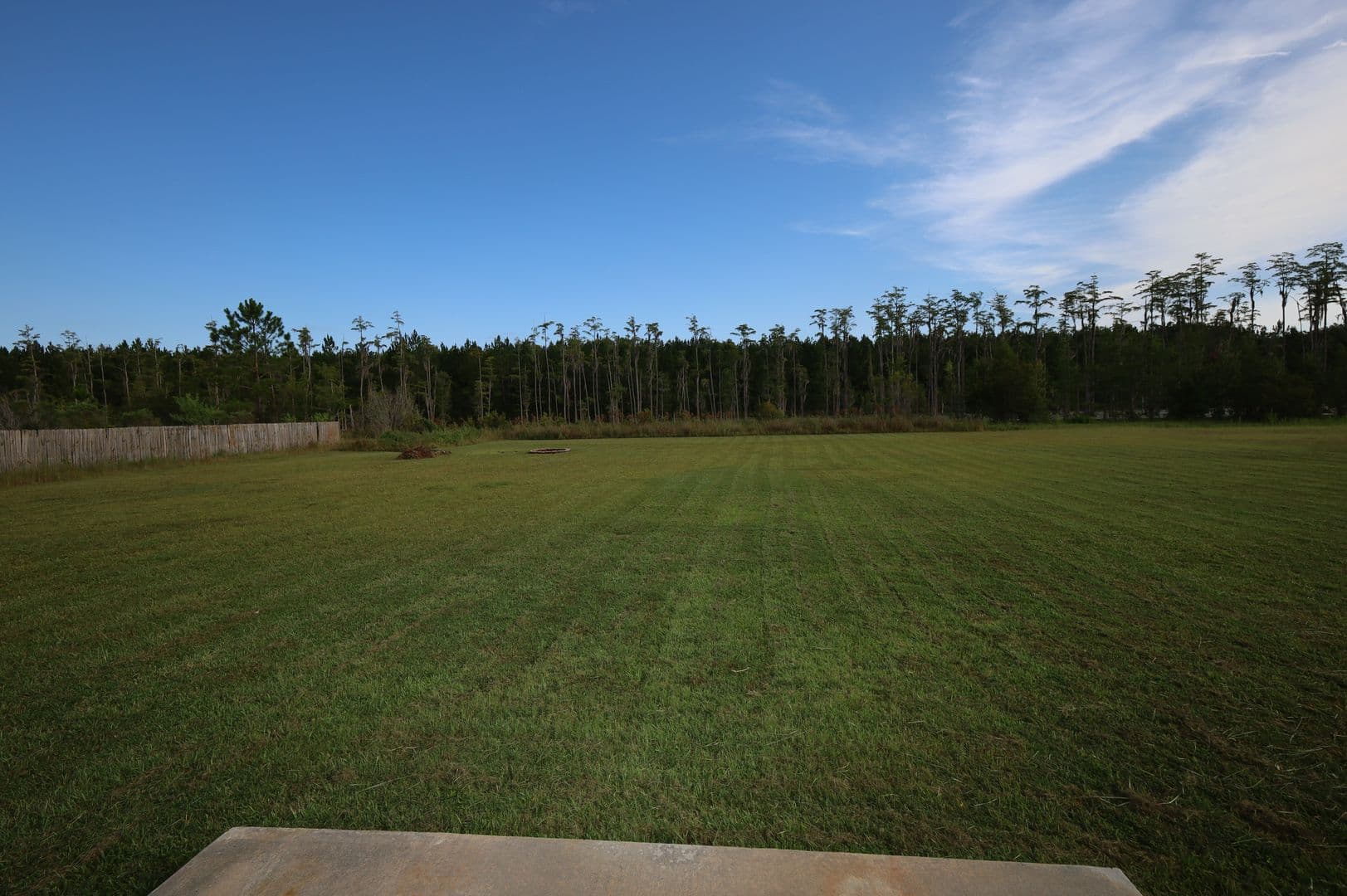 Lakeland House: 124 Mill Pond Pl