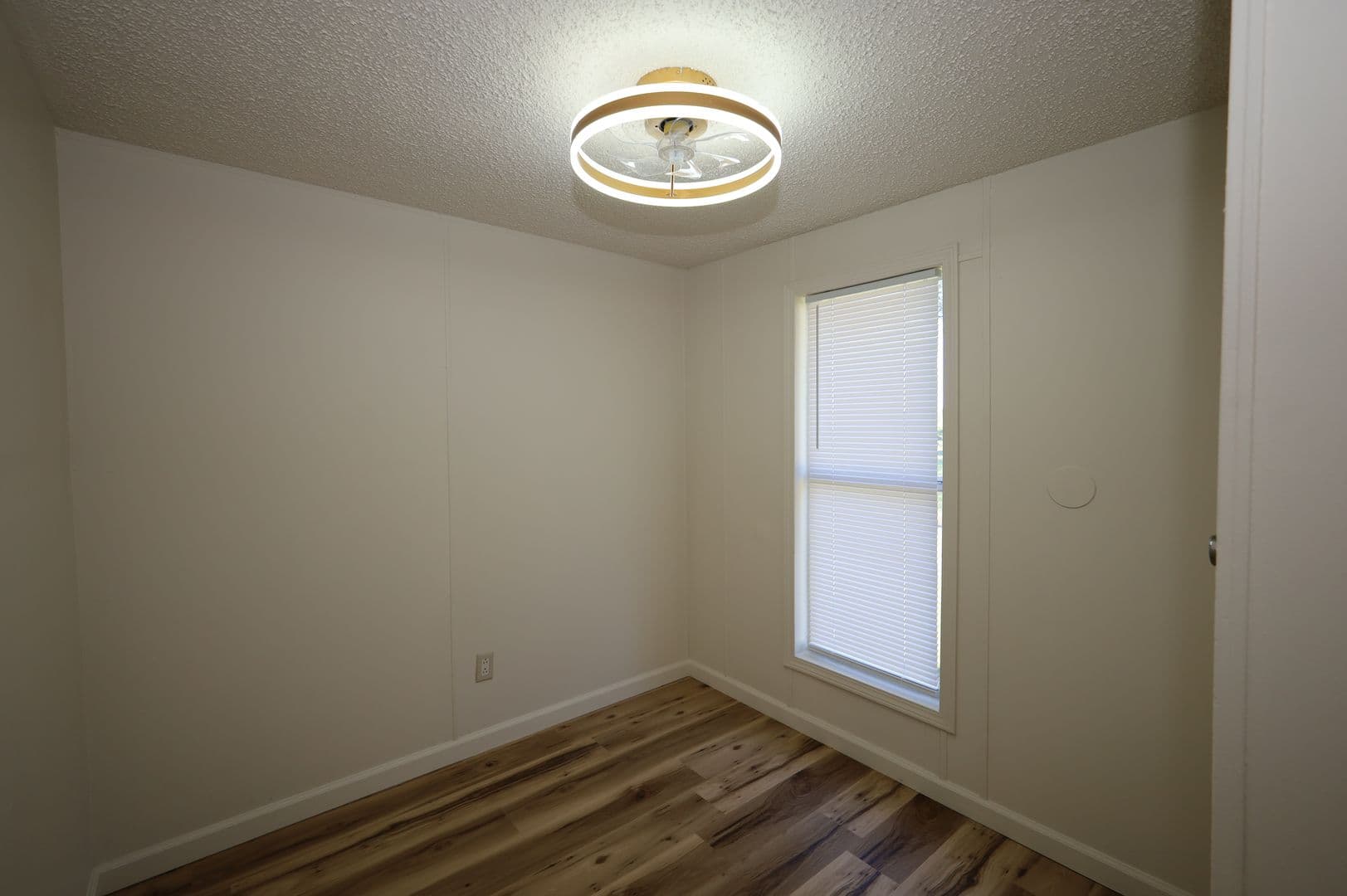 Valdosta House: 8272 Ousley Road