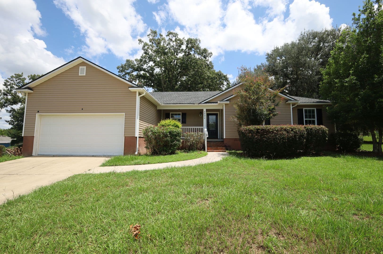 Valdosta House: 3990 Rock Hollow