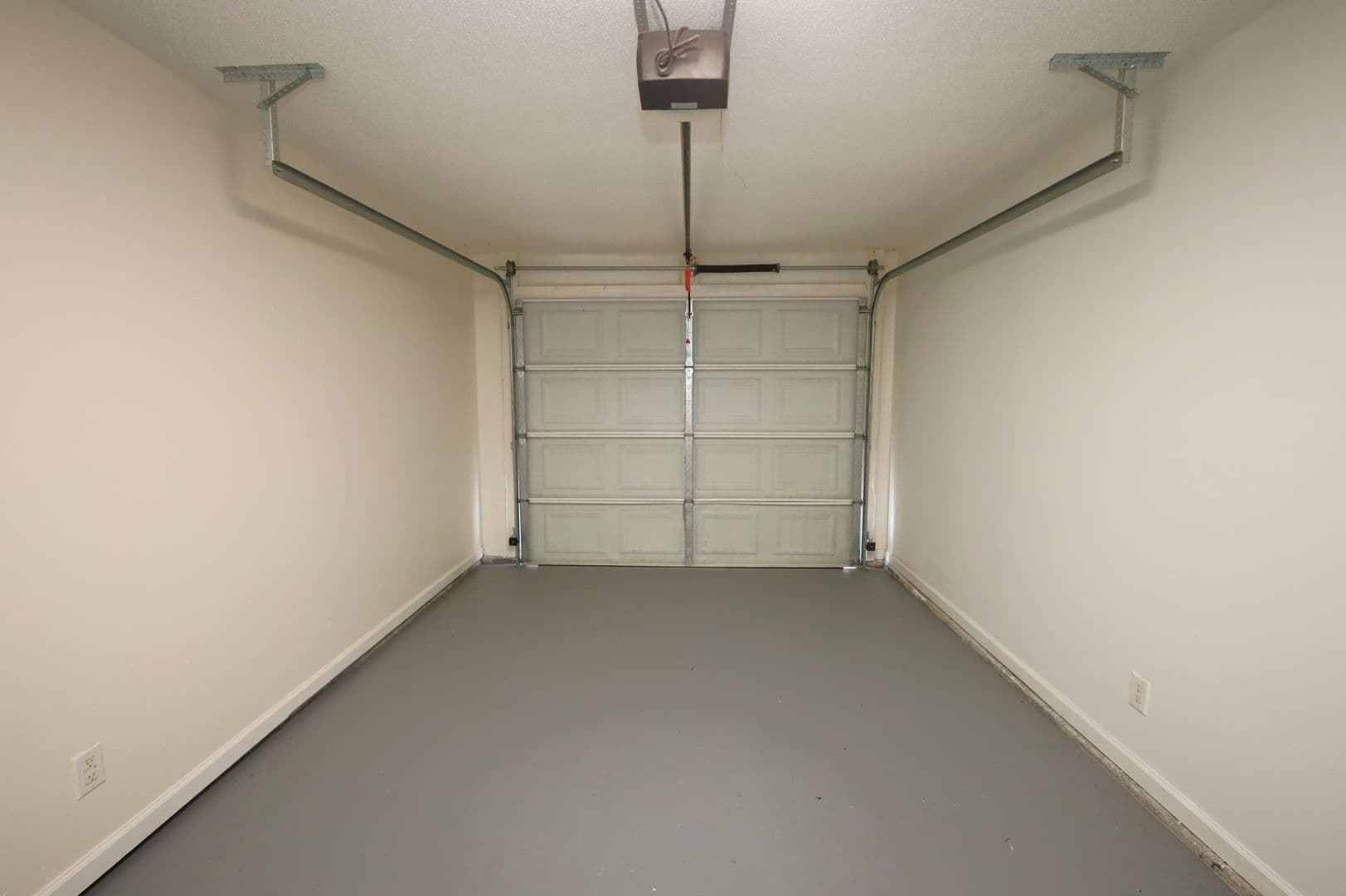 Valdosta Apartment: 1728 Eli PL