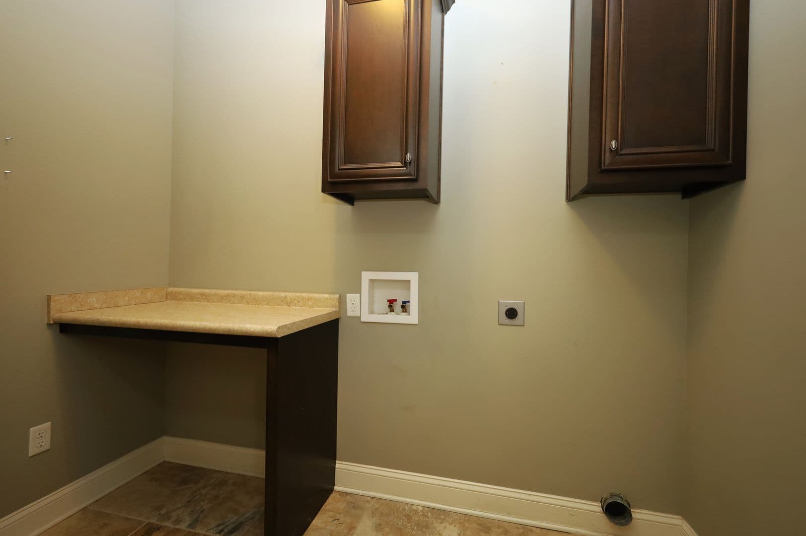 Hahira House: 4634 Amelia Circle