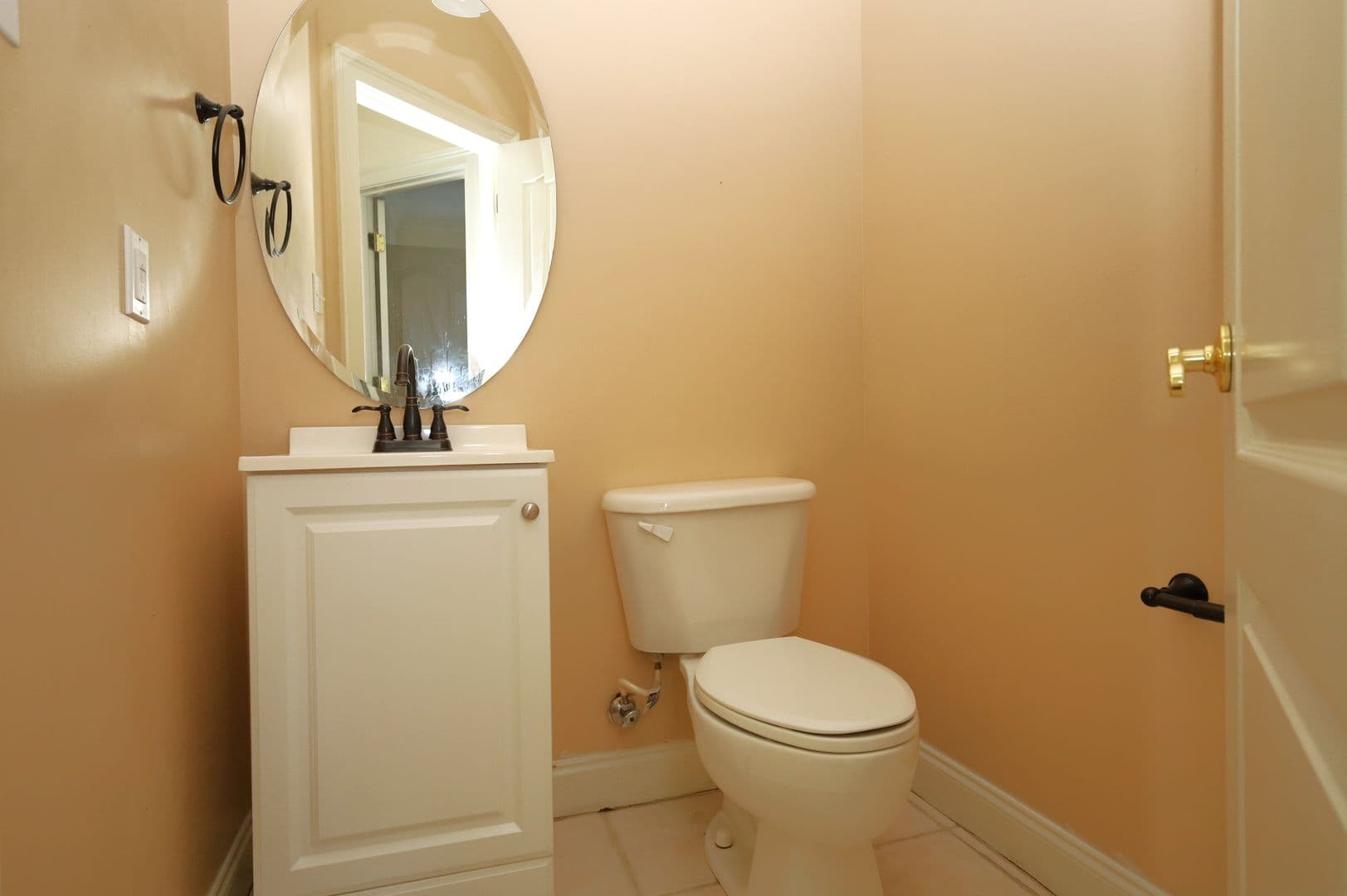 Valdosta House: 4470 Plantation Crest Road