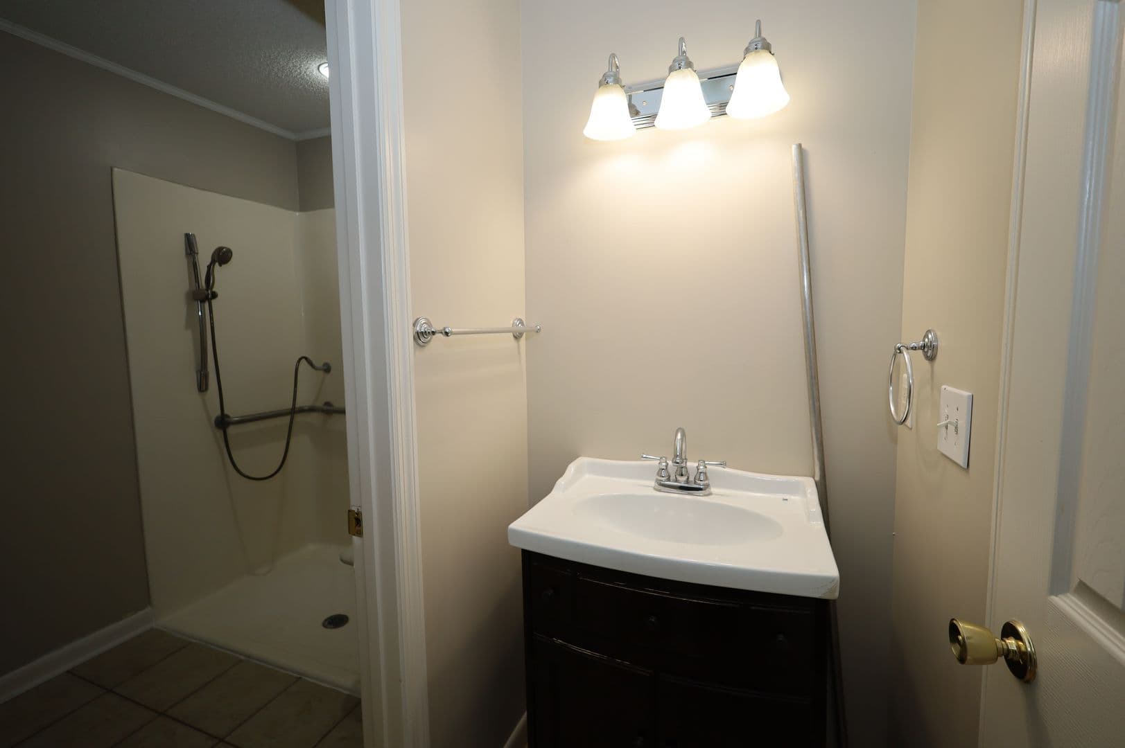 Hahira House: 307 E Stanfill Street