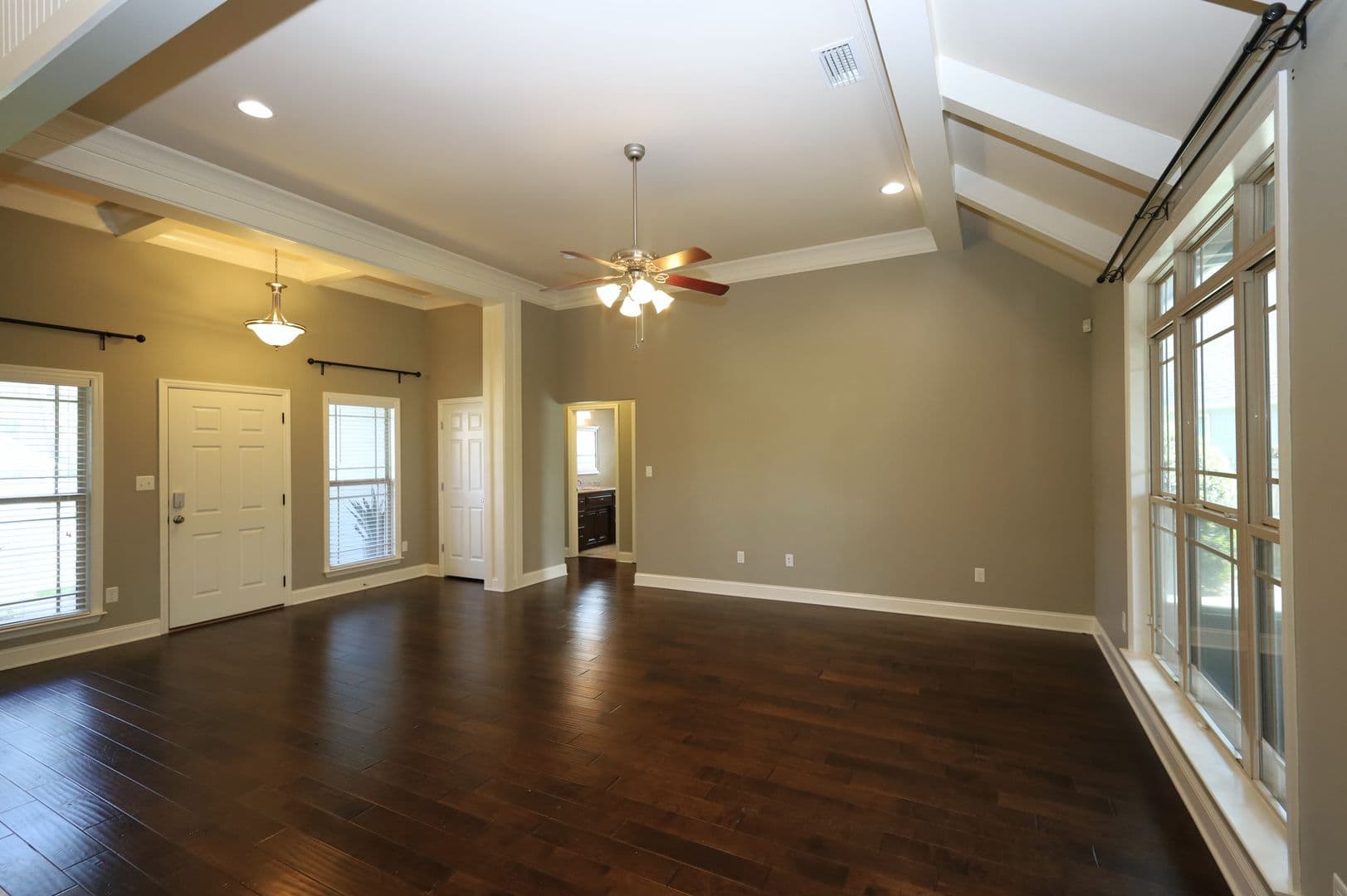 Hahira House: 4634 Amelia Circle