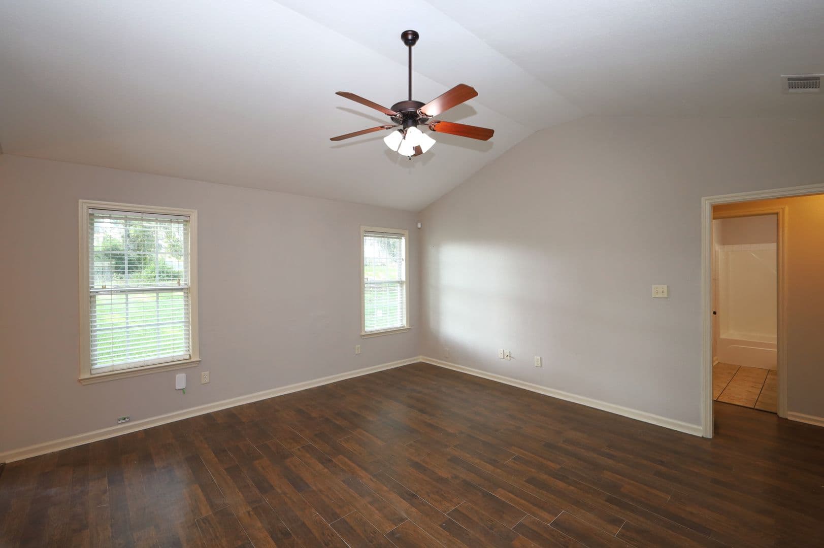 Valdosta House: 3990 Rock Hollow