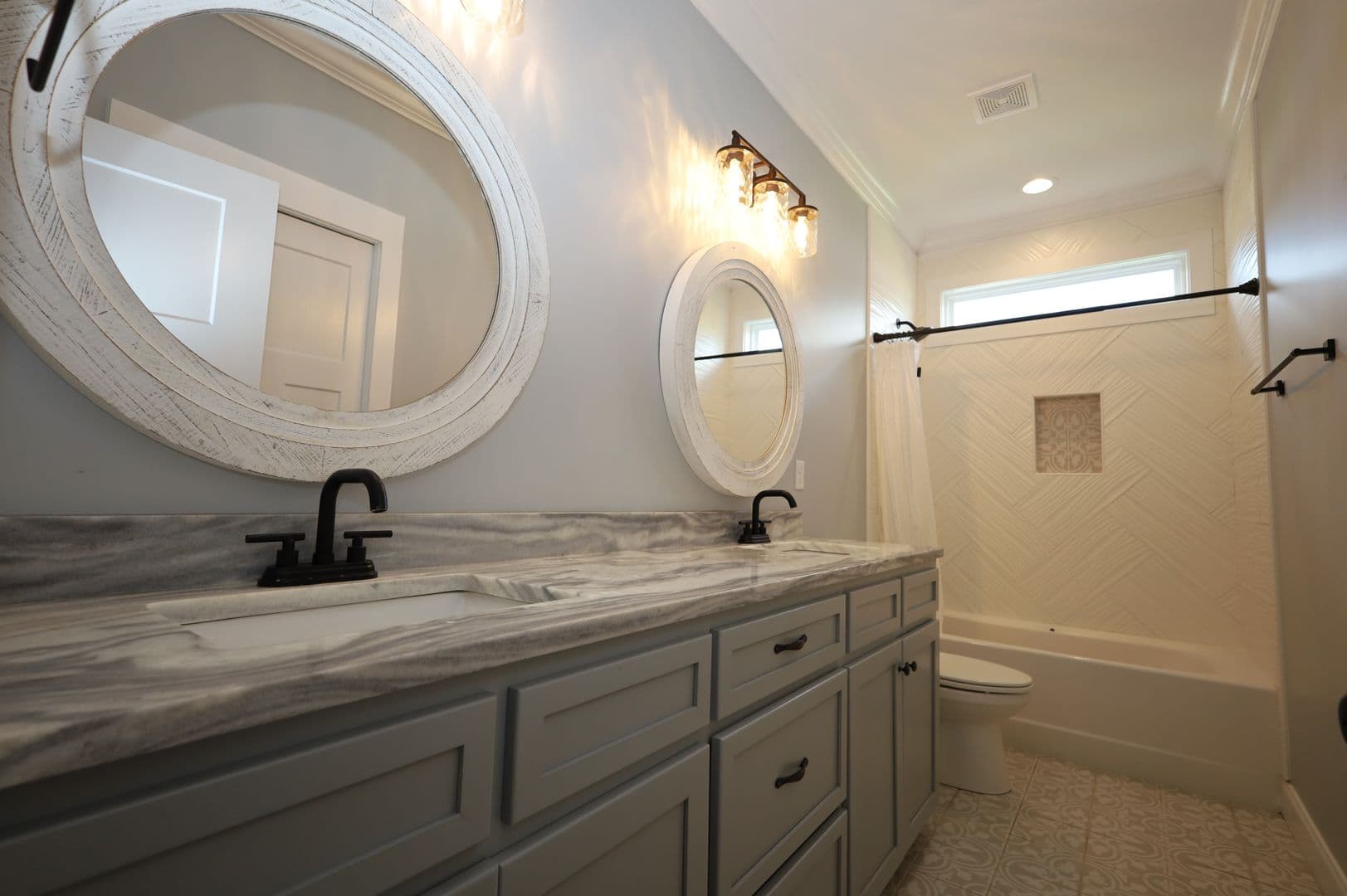 Valdosta House: 3962 Buckhorn Ridge
