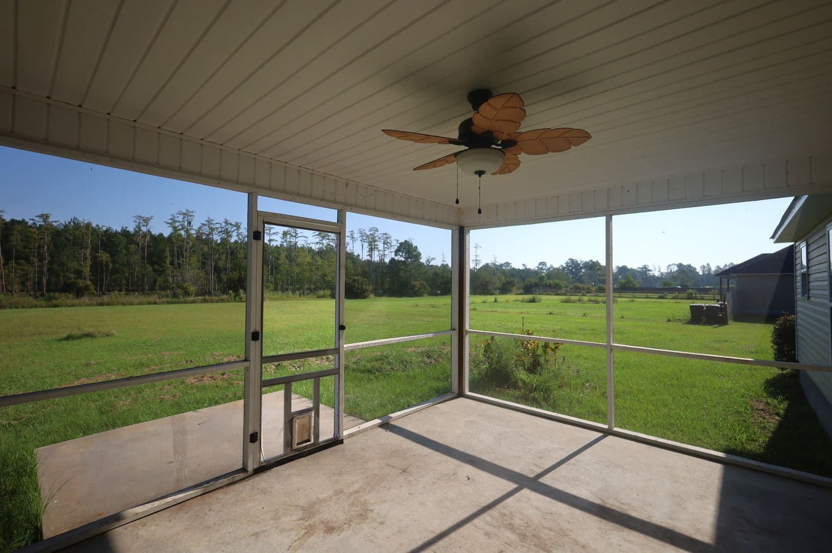Lakeland House: 124 Mill Pond Pl