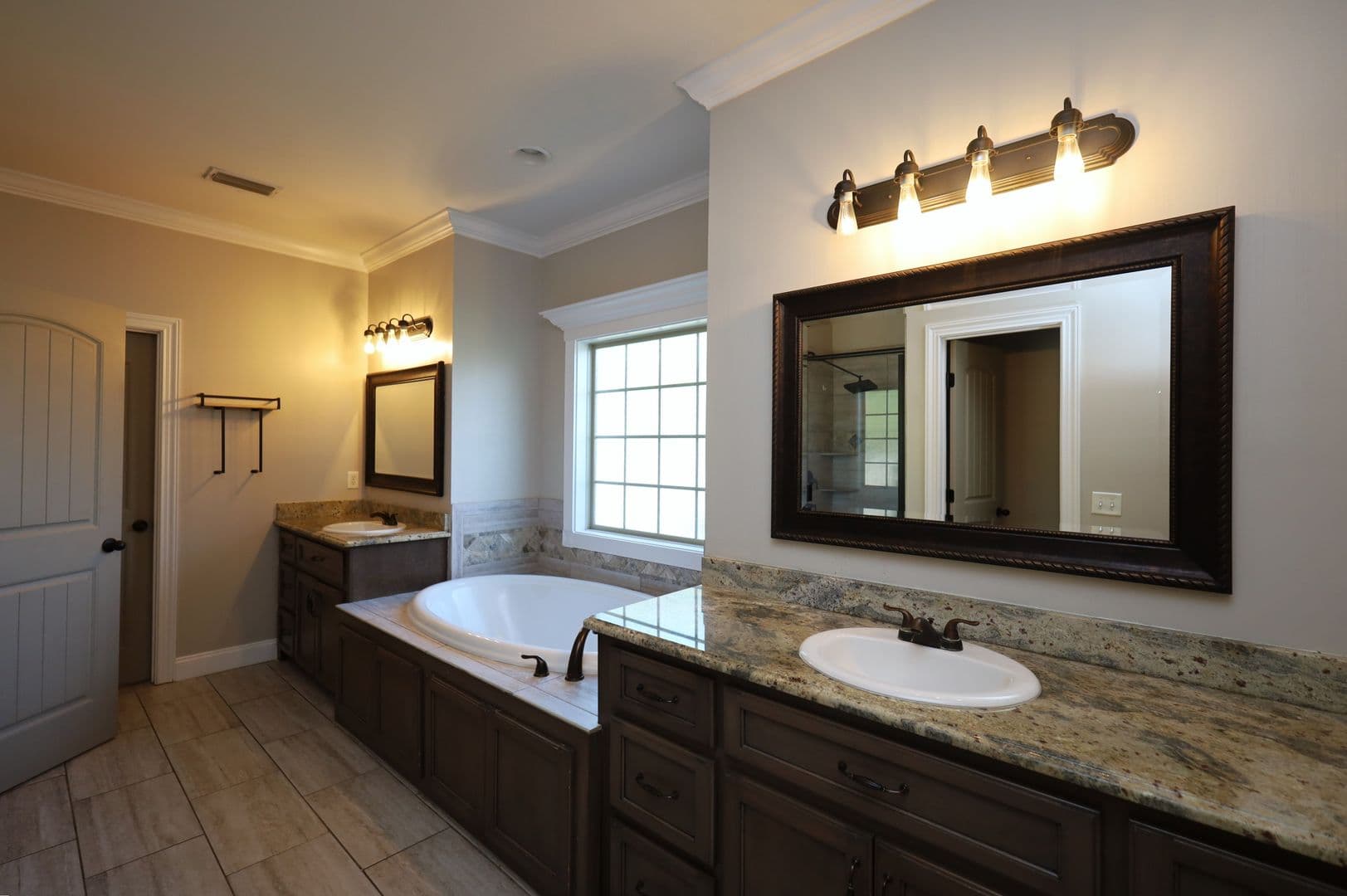 Valdosta House: 4220 Bowen Way