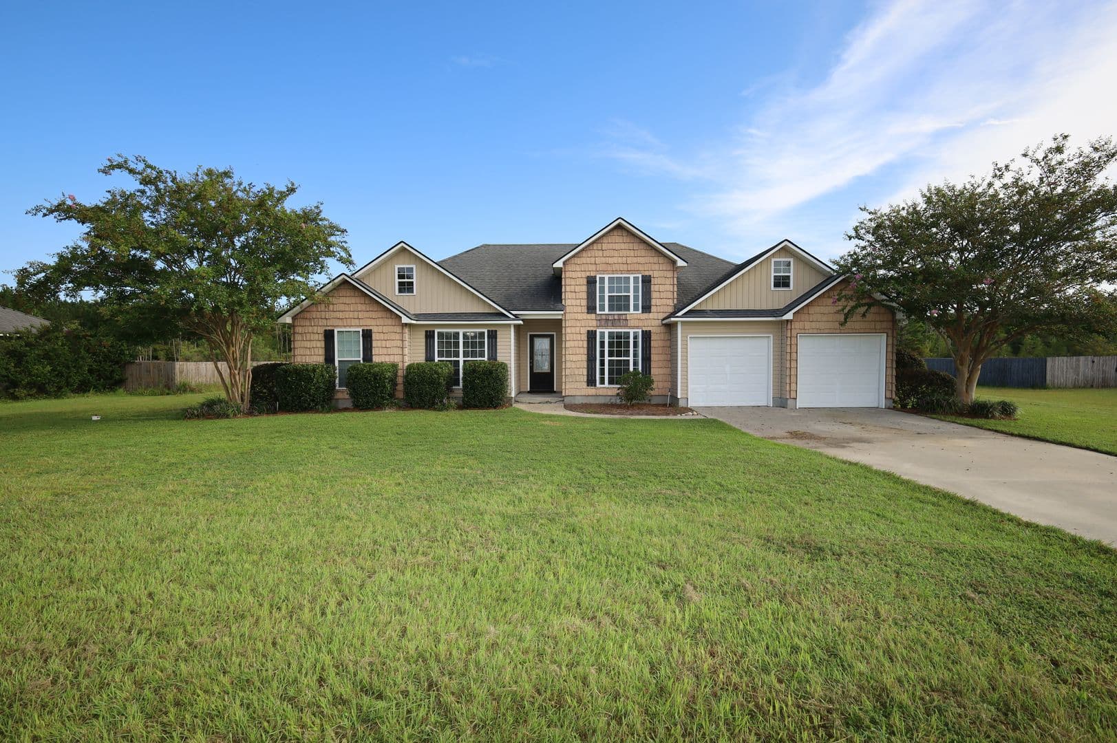 Lakeland House: 124 Mill Pond Pl