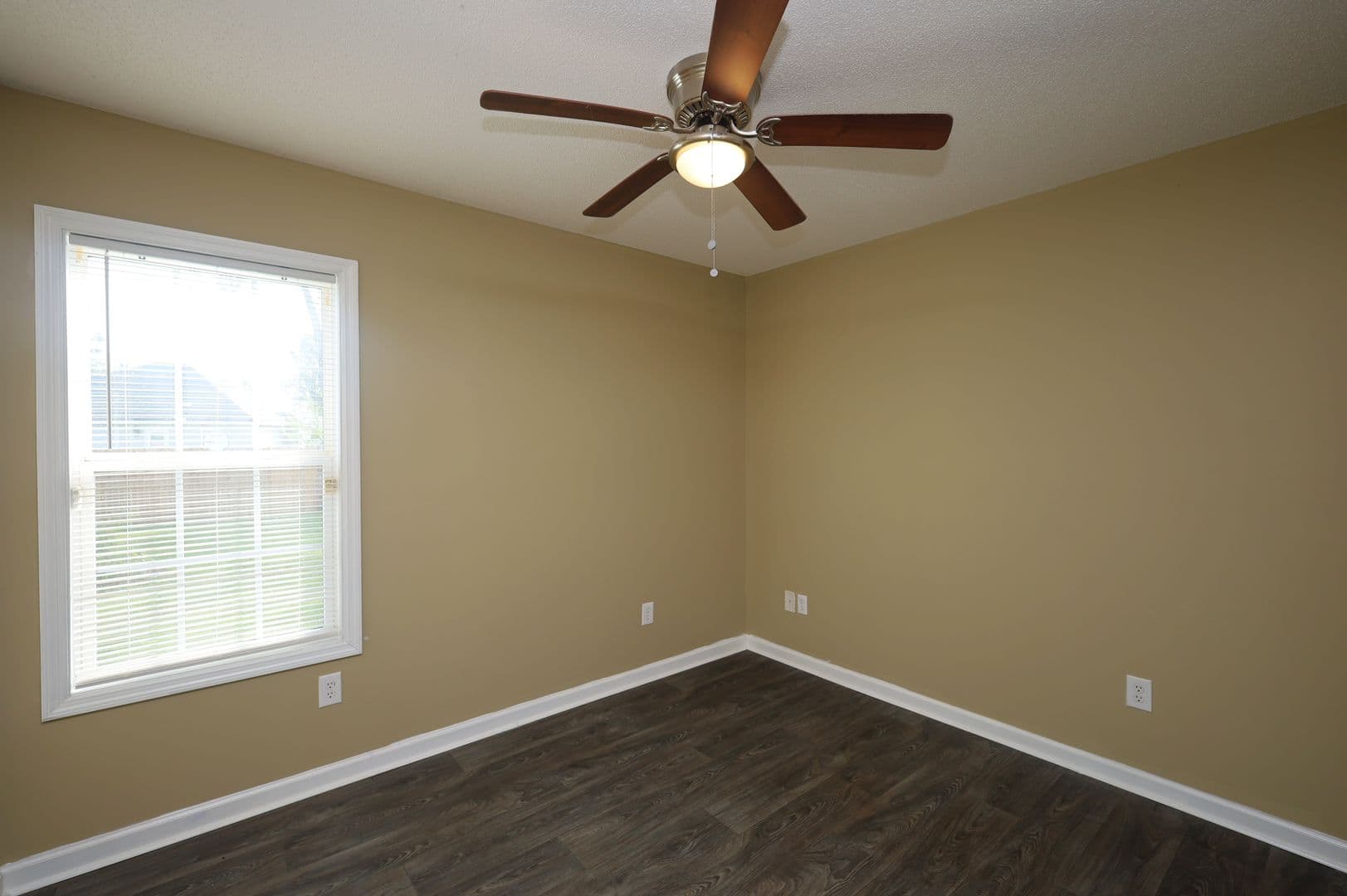 Valdosta Apartment: 1728 Eli PL