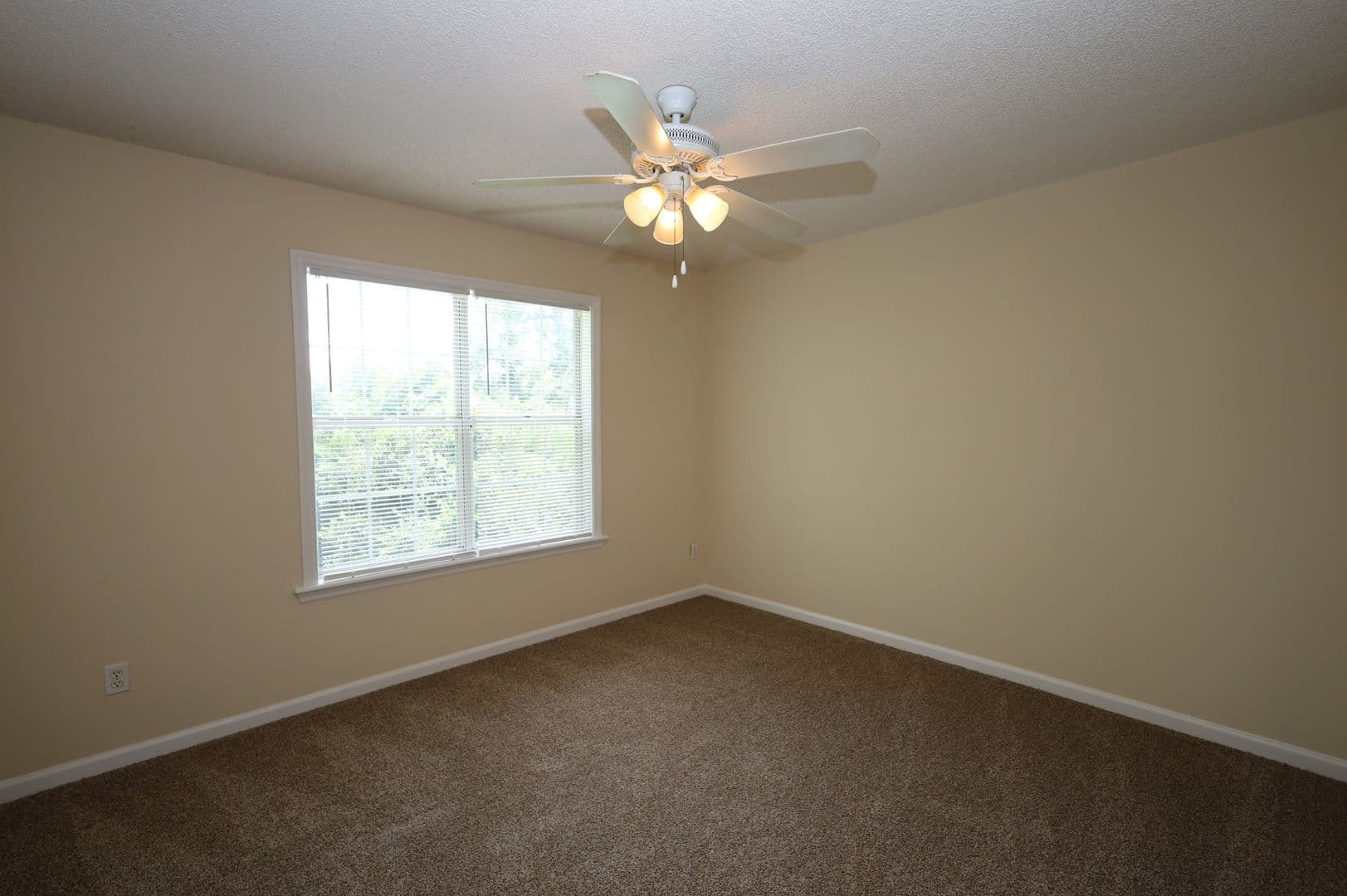 Valdosta Apartment: 2105 Baytree Road