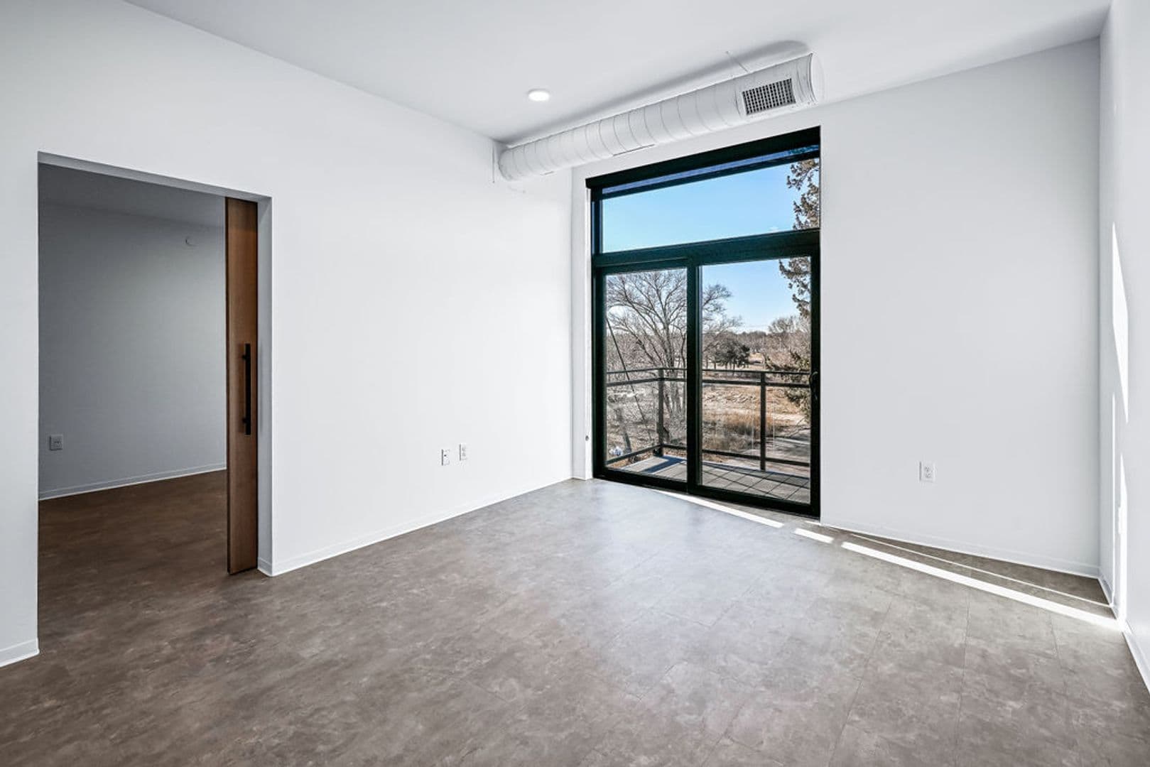 Stevens Point Apartment: 1020 Centerpoint Drive
