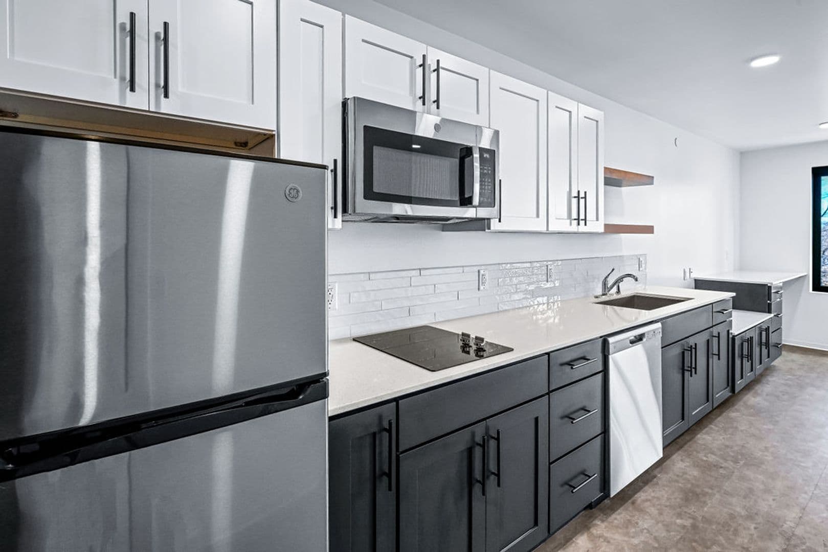 Stevens Point Apartment: 1020 Centerpoint Drive