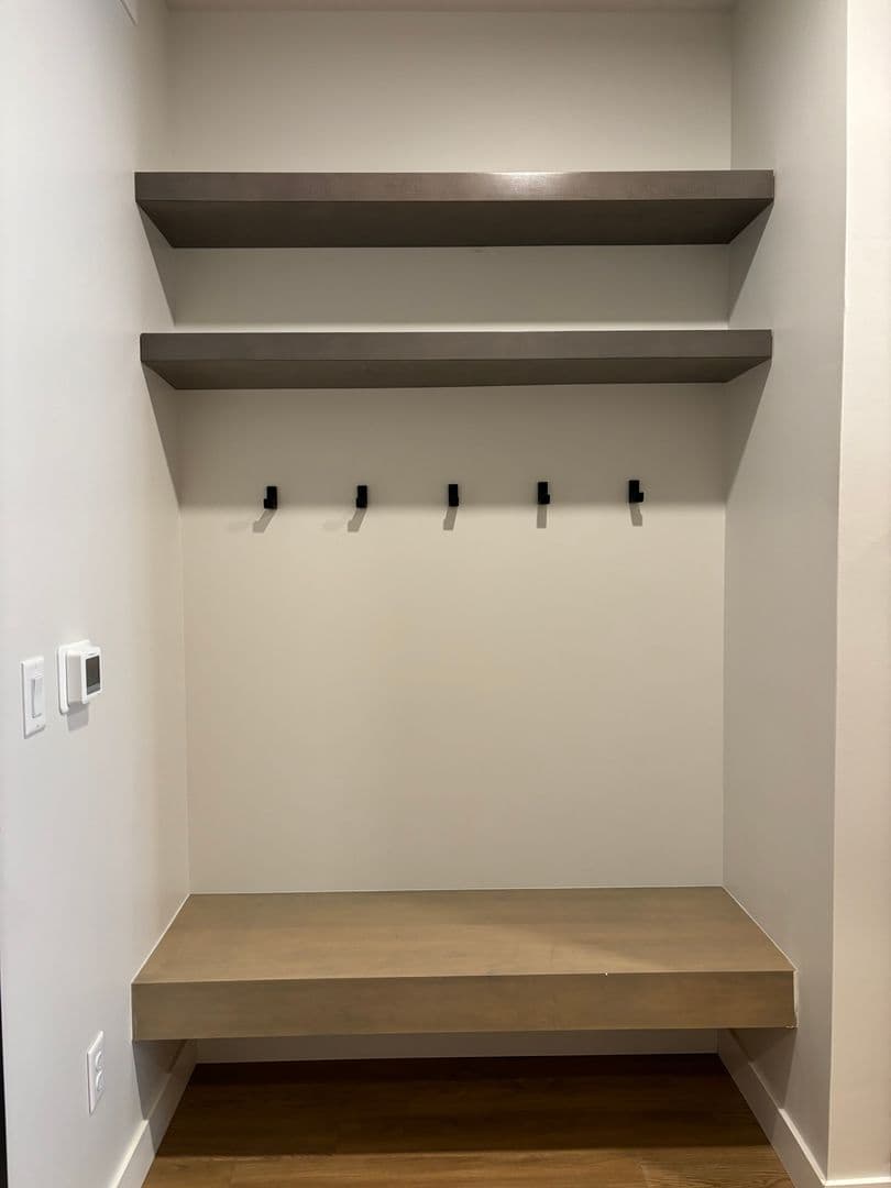 Appleton Apartment: 115 E. Washington St.